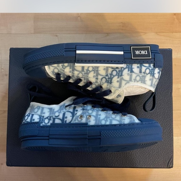 Dior sneakers - Picture 2 of 4